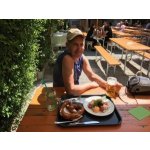 Petre Single aus Köln